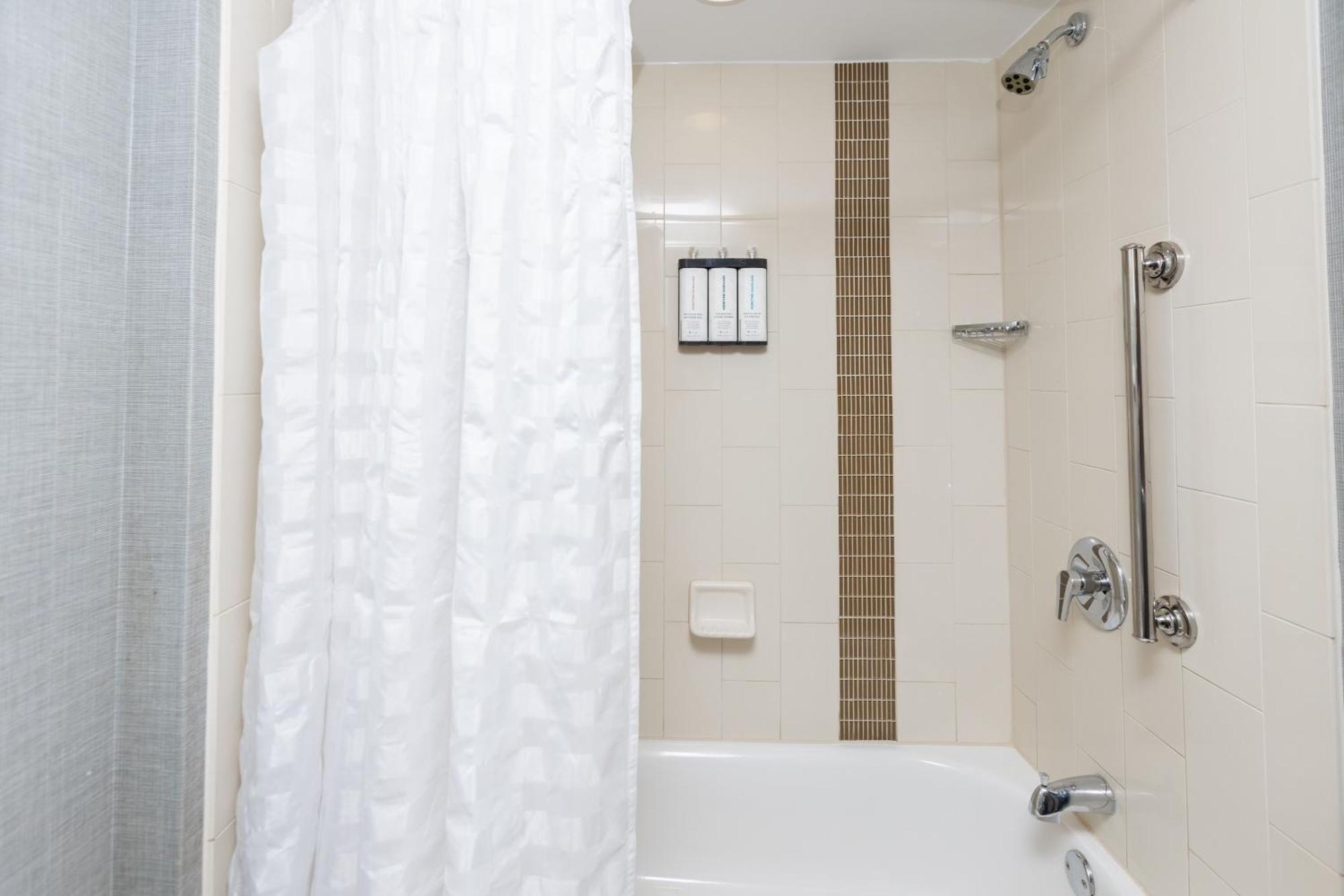 Hyatt Place Charlotte Arrowood Dış mekan fotoğraf